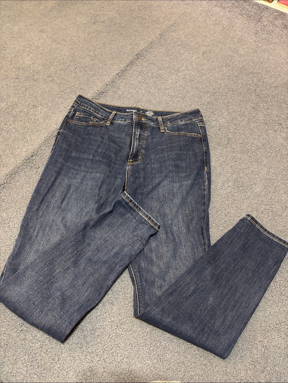 Old Navy Dark Wash Rockstar Super Skinny Jeans